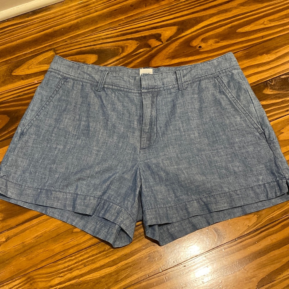 Women’s Gap City short size 4 linen blend